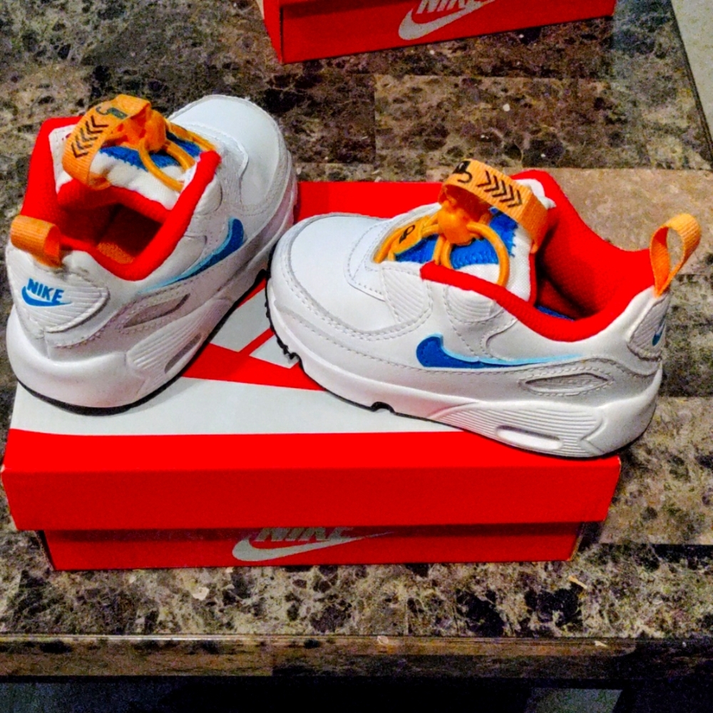 Nike Air Max 90